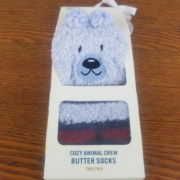 Tucker Tate Crew Socks Bear Cozy Butter 2 Pair M/L - Picture 2 of 6